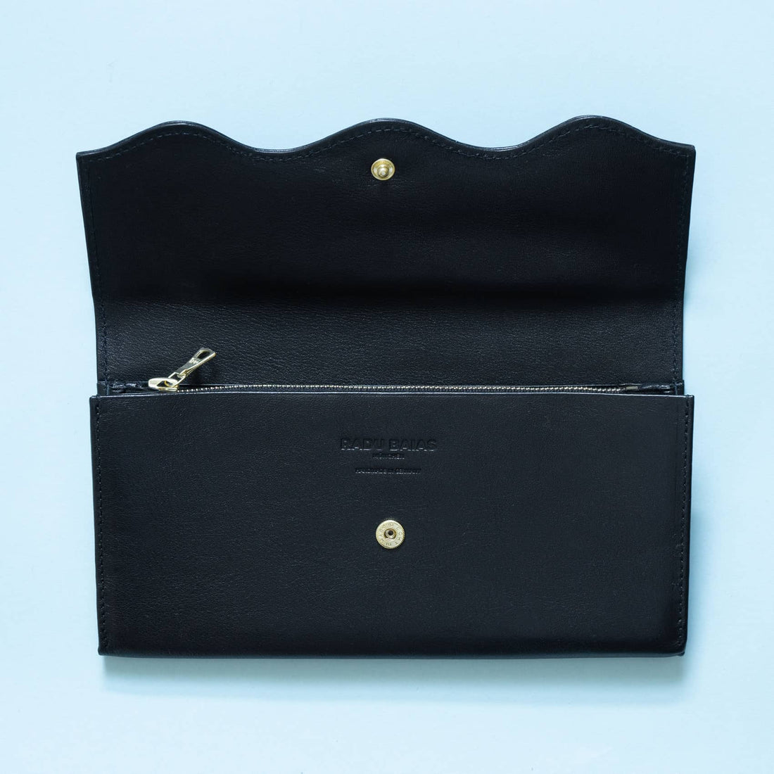 Portefeuille long et fin ondulé noir - fabriqué en cuir nappa de première qualité