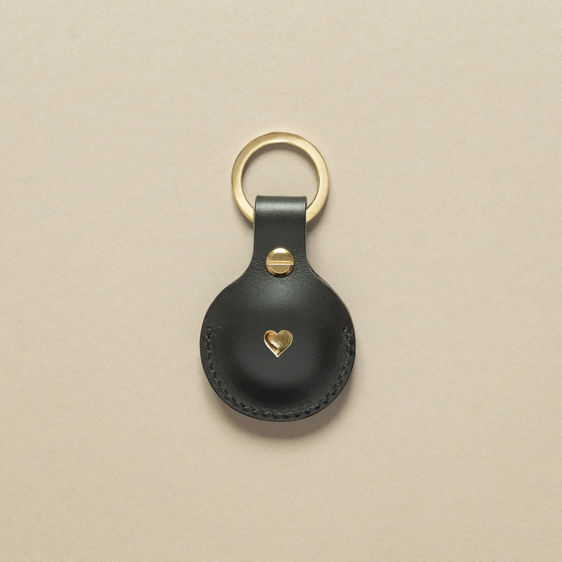 AirTag Schlüsselanhänger Schwarz mit Ring Gold – aus Premium Leder