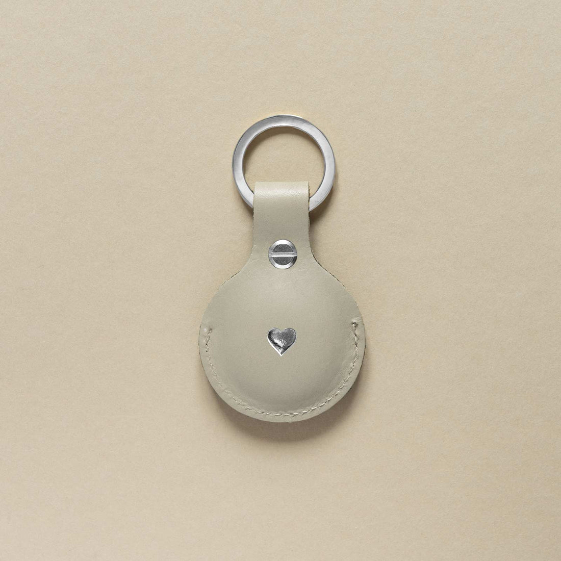 AirTag Keychain in Moss Gray with Silver Ring – Premium Leather