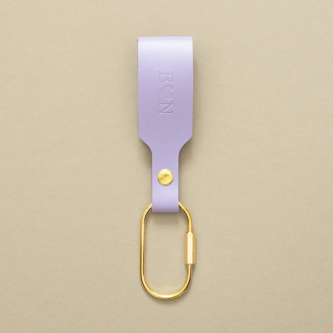 Schlüsselanhänger Flieder mit Karabiner – aus Premium Leder