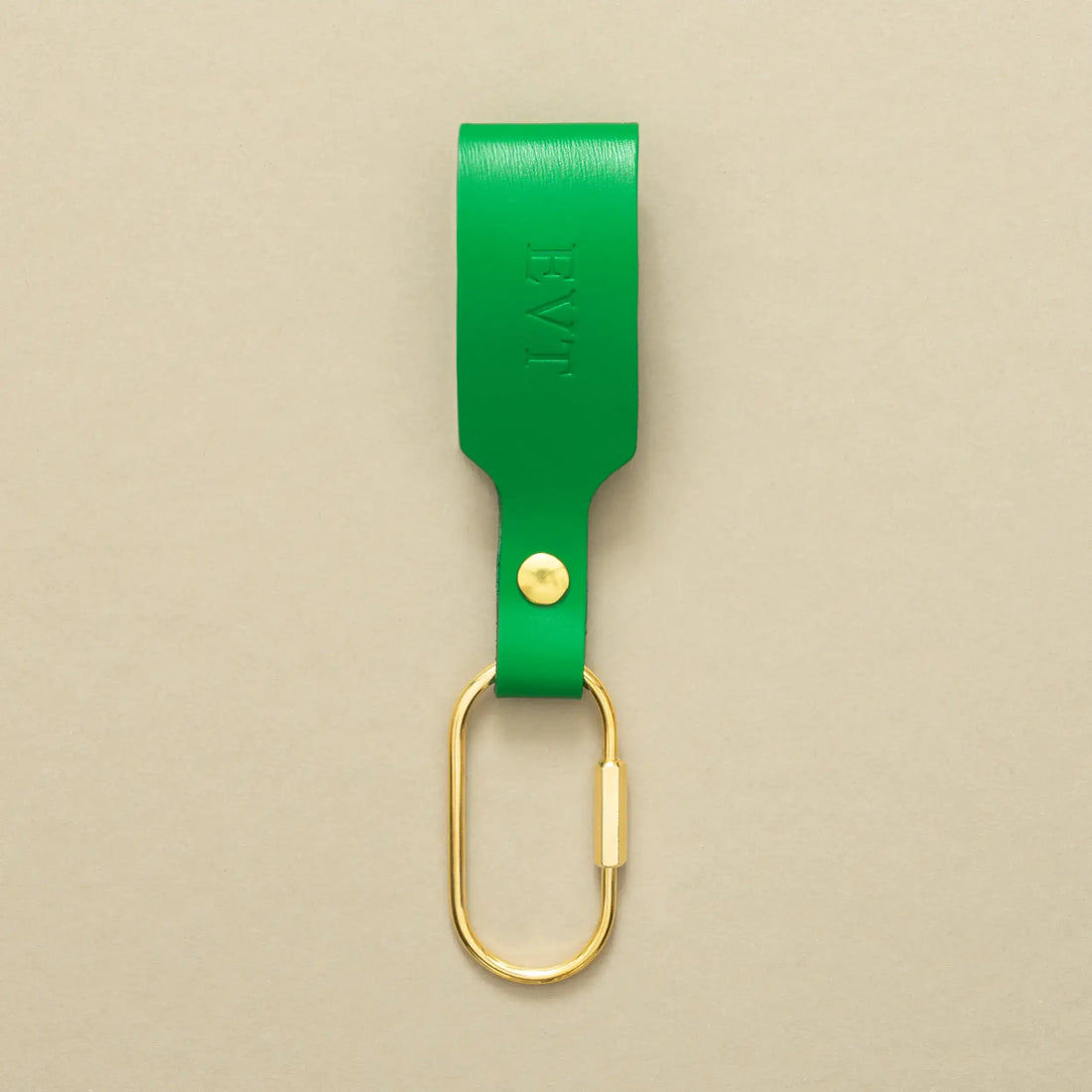 Schlüsselanhänger Grün mit Karabiner – aus Premium Leder